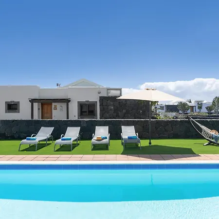 Villa Ambar Cherry
