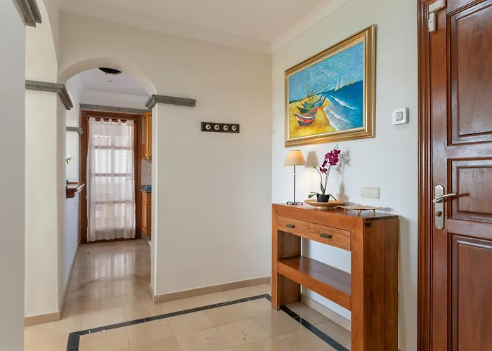 Ambar Cherry Villa *